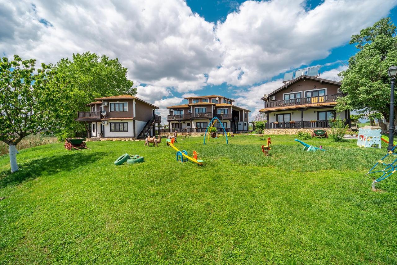 Hotel Complex Zlatnata Ribka Durankulak Exteriör bild