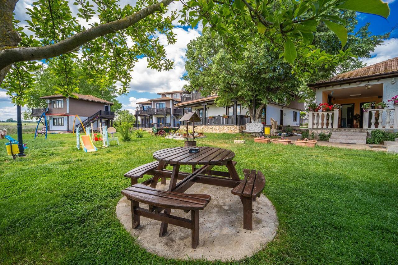 Hotel Complex Zlatnata Ribka Durankulak Exteriör bild